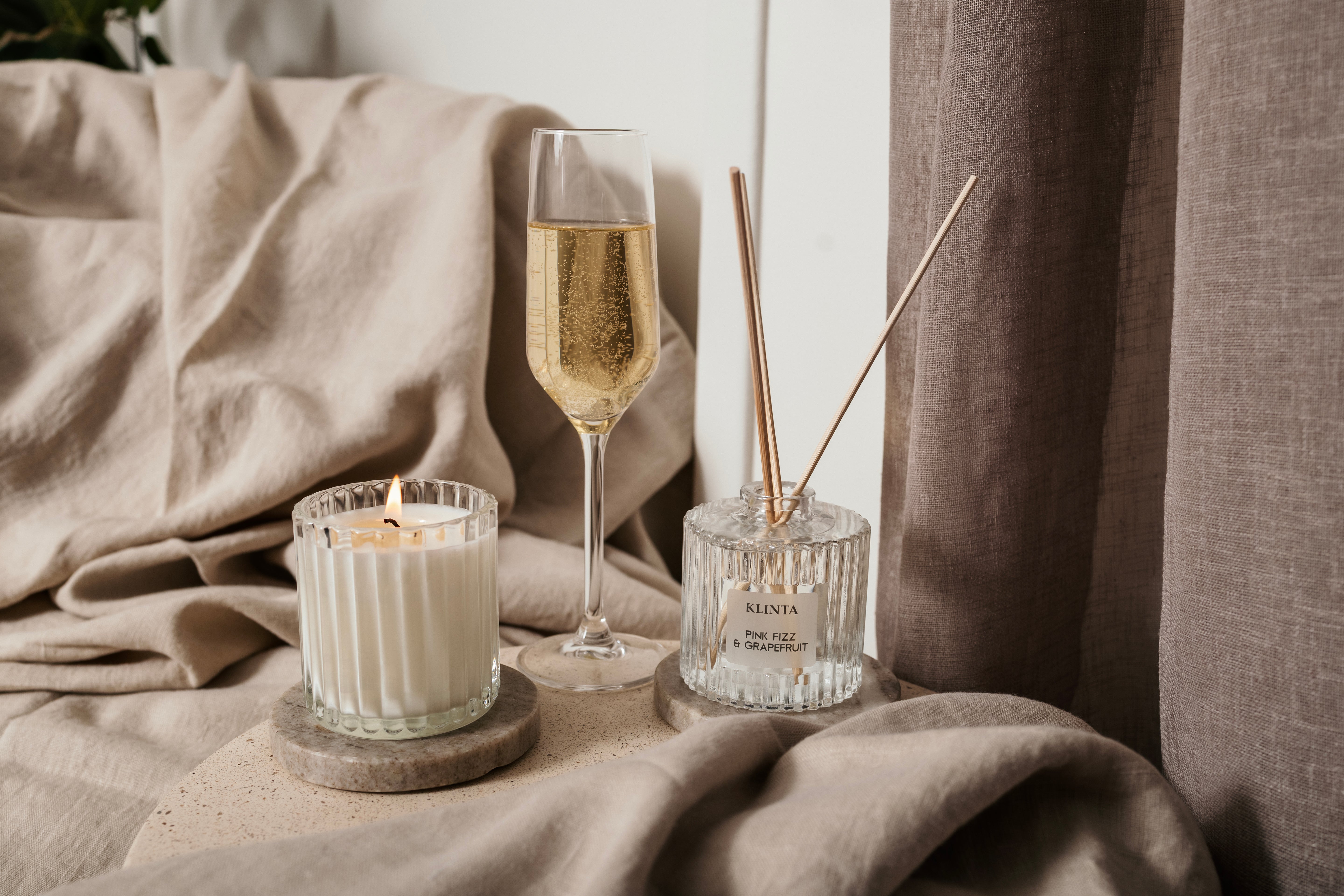 Doftljus & Massageljus Pink Fizz & Grapefruit